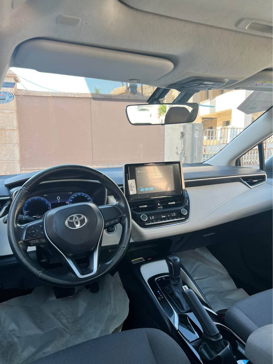 Toyota corola 2024 
شەریکە جیهان بێسبوخ بێ ساردەکوت هیچی نیە  فوول مواسەفاتی شەریکە جیهانە ، سلایت ، بەسمە ، ئاوێنە شەفت ، گێچ ئەلیکترۆنی ، شاشە گەورە ٣٧.٠٠٠کم رۆشتیە زەمانی شەریکەی ماوە *********** أربيل, العراق
