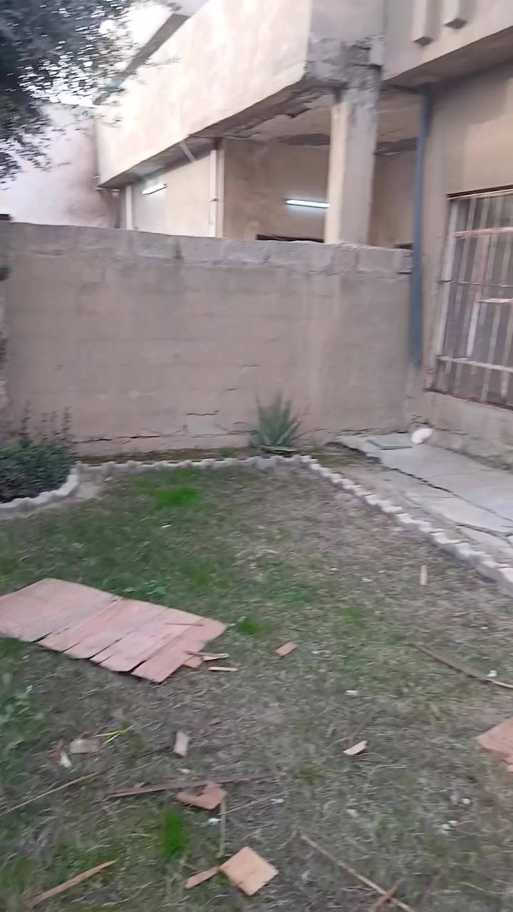 دار لليجار مساحة 200 متر قاط واحد 

ايجاره 200 الف

الموقع كركوك حي الجامعة شارع عبد الرحمن قرب جامعة كركوك 

البيت قديم 

***********
