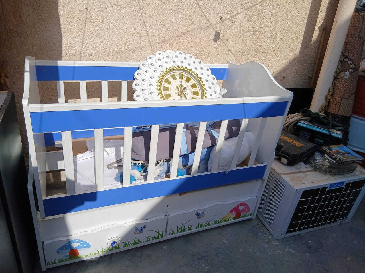 كاروك طفل للبيع السعر ١٠٠ الف توصيل عليكم مكاني خطيب  للاستفسار *********** واتس

