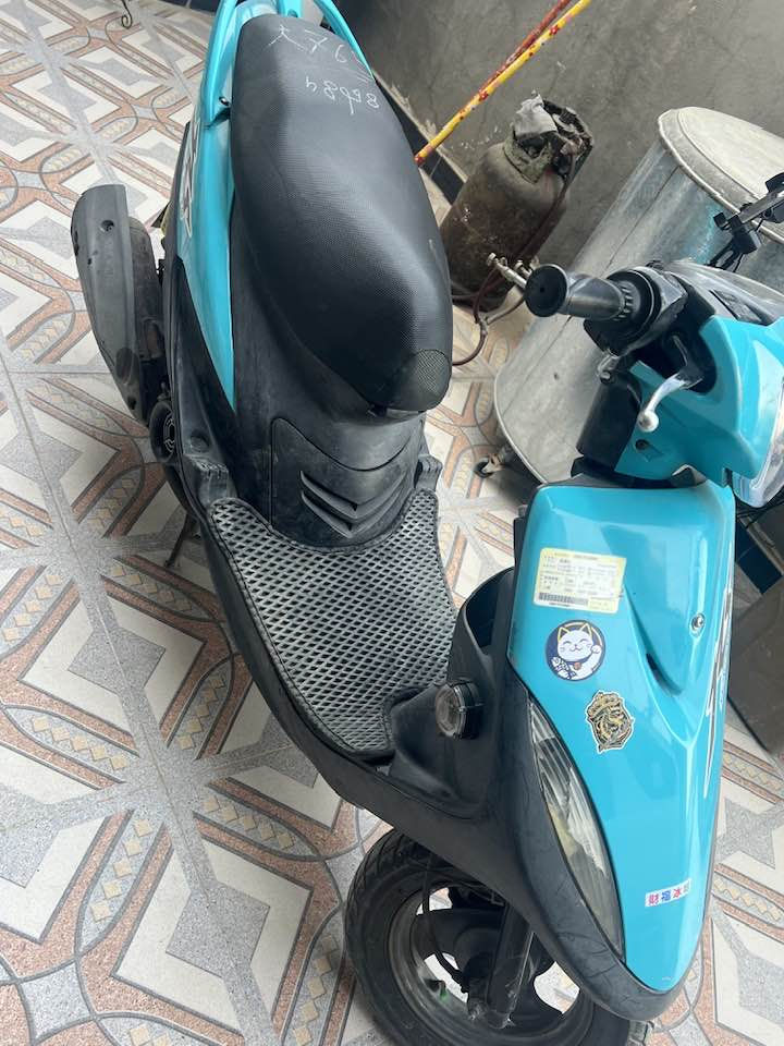 ماكس عدله دراجة تخبل شلعه ومعدل وكفرات بلادي ختم واحد دراجه من طول لطول 
مكينه مكفوله من الفتح 
عنواني ام الكبر قرب جامع الفردوس 
سعر 825 الف وبيها مجال ✅
الرقم ***********
