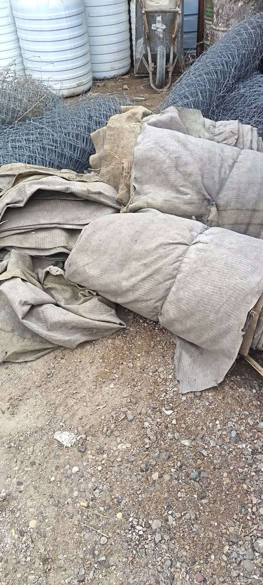 بي ارسي مع جادر للبيع
١٤٠ متر
***********
***********
