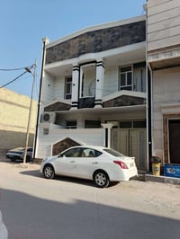 بيت للبيع • ١٠٠م • حي الزيتون