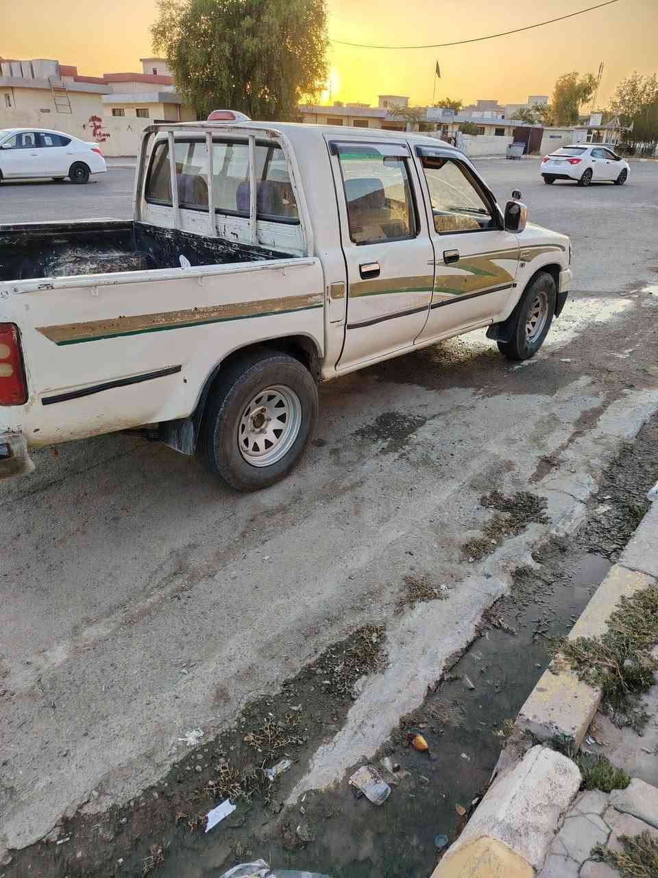 السلام عليكم
بيكم ديو موديل 2006
رقم بغداد مميز دولي باسمي سنويه لل2031
تخم تأيرات جدد كير جديد محرك جديد راديتر باتري كله جديد متصرف عليها دينار سياره جاهزه
رايدها ب 43
***********
