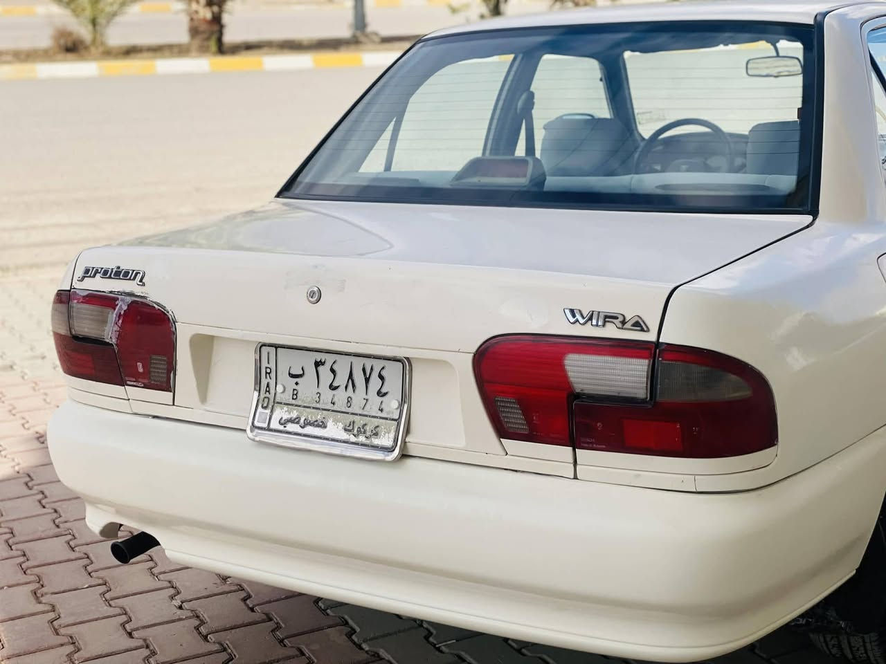 السلام عليكم
سياره بروتون 2005 للبيع
كير محرك صدر تايرات كلو جديد تراي ناعم سياره متعوب عليها
بيها مكانان صبغ لا ضربه قويه ولا دواخل سنويه منتهيا شرط التحويل
السعر 50 
 ويرهم مراوس وانطي قسط 
( ***********)
مكان السياره ناحية الزاب
