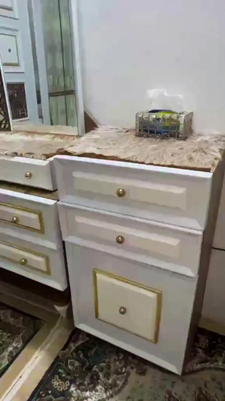 غـــِرفه بيع مـــستعجل 🏃‍♀️ 🏃‍♀️  550 جمالوو 😍ســــماوه 

عدكم غرفه دزوهه عندي شراي  بنفس اليوم 🐦‍🔥 

للتواصل واتساب فقط ***********//***********
