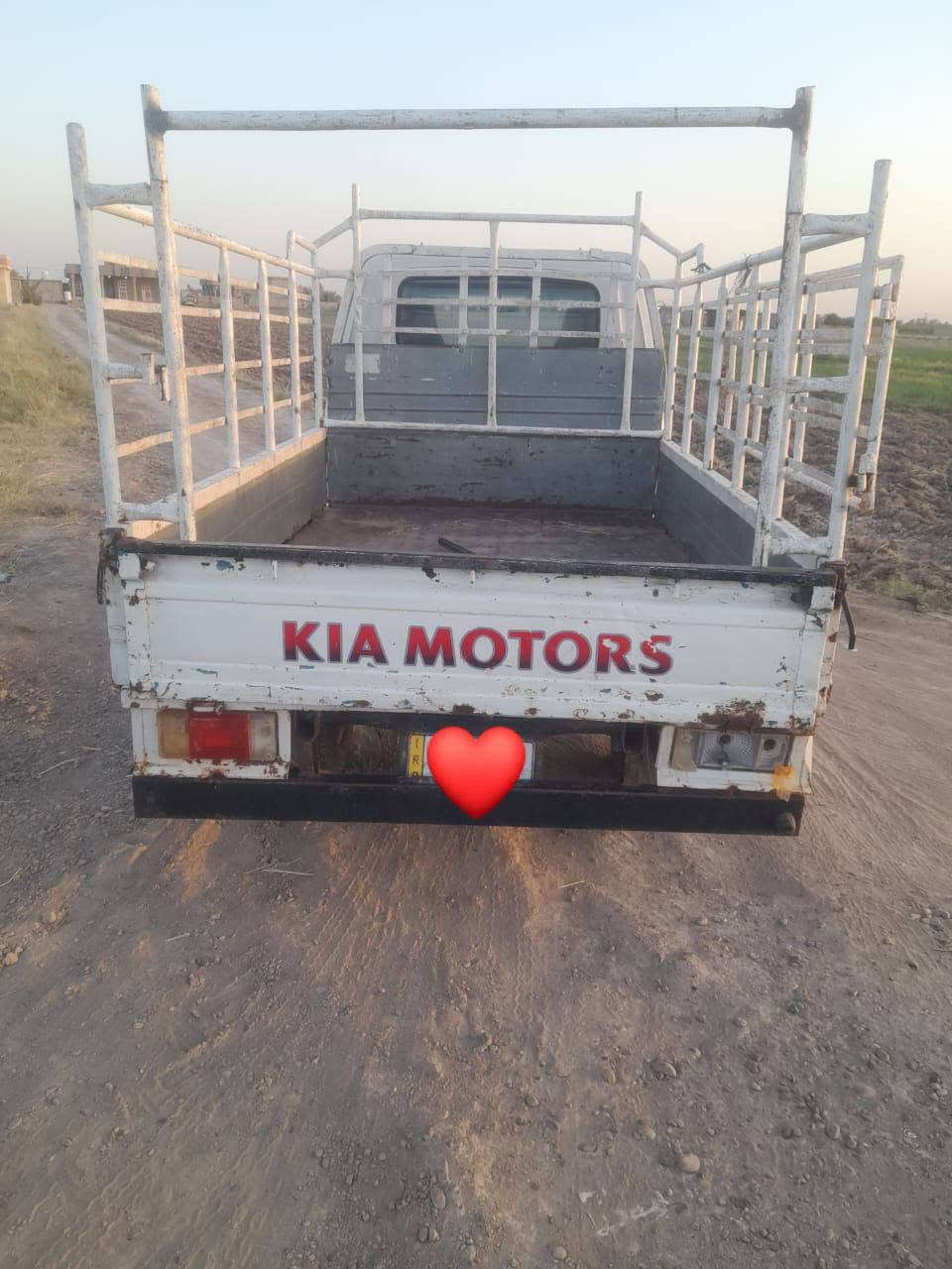 السلام عليكم كيا بنكو 96 سته جنكال
سياره خير من الله مكينه وكير واكسل مكفولات سنويه 29

سياره بسمي سعر 57 بيه مجال رقم  ***********
