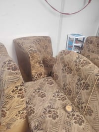 للبيع السعر ٥٠ وبي مجال ٨ نفرات كاطون الرازي  ٠٧٧٣٣٨٤٣٤٧٧