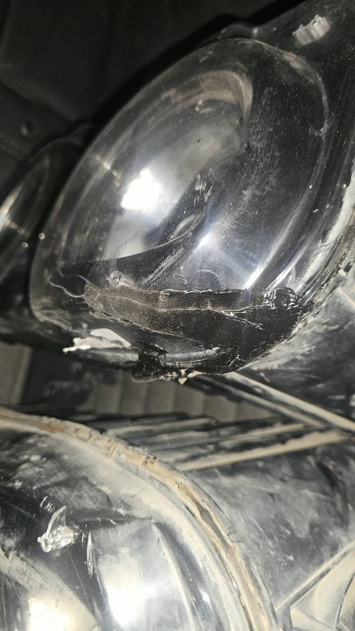 مازدات جالنجر  عين الشيطان  وزينون  بيها كسر صغير  بالجامه  حاطله سيلكون  موضح بالصوره 
تريد صور اوضح  راسلني واتساب  
للبيع  ب 160 الف 
***********
