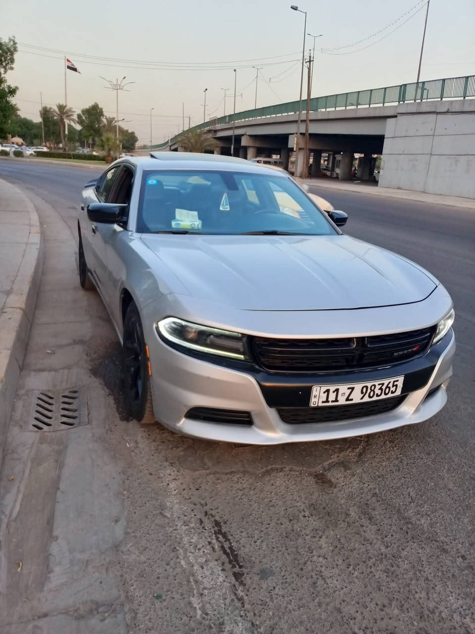 للبيع جارجر 2020 SXT بلاص بدون حادث بس تخريب بالبنيد بس بنيد صبغ باقي مكفول رقم بغداد بسمي فول مواصفات سلايت جلد تدفئه تبريد ماشيه 82 
*********** مكاني بغداد البياع
