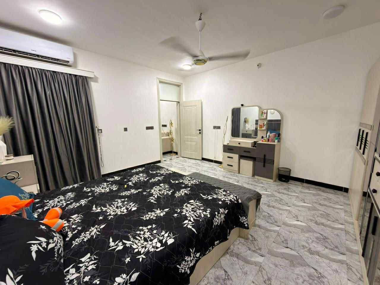 ⭕️(طابو زراعي سند 25 )(مشمول تطويب خدمات _)
⭕️المساحة 100 يباع هوه واثاثه 
⭕️العنوان الدار  / التقية الثالثة _قرب مجمع الروان
⭕️بناء البيت حديث
⭕️بناء  مسلح 
—————————————
           تـــفـــاصـــيـــل الـــدار 
(كونكريت مسلح )
⚜️ غرفة 
⚜️صالة 
⚜️مطبخ 
⚜️مجاميع صحية 
⚜️طارمة  
ــــــــــــــــــــــــــــــــــــــــــــــــ

للأستفسار أتصال حصراً ‏‪
‏‏‪‏‪0778 257 7729‬‏
