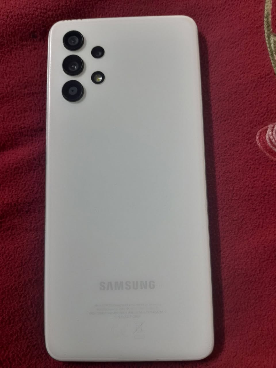 السلام عليكم شباب جهاز سامسونك اي 32 جهاز نضيف مامفتوح مال جناي بيع ومراوس ذاكره 128داخليه 6 60بفريم بوبجي السعر 125وبي مجال بصمات شاشه بصمه وجه كلشي شغال بي مادخل تصليح  العنوان كربلاء موجود واتساب***********
