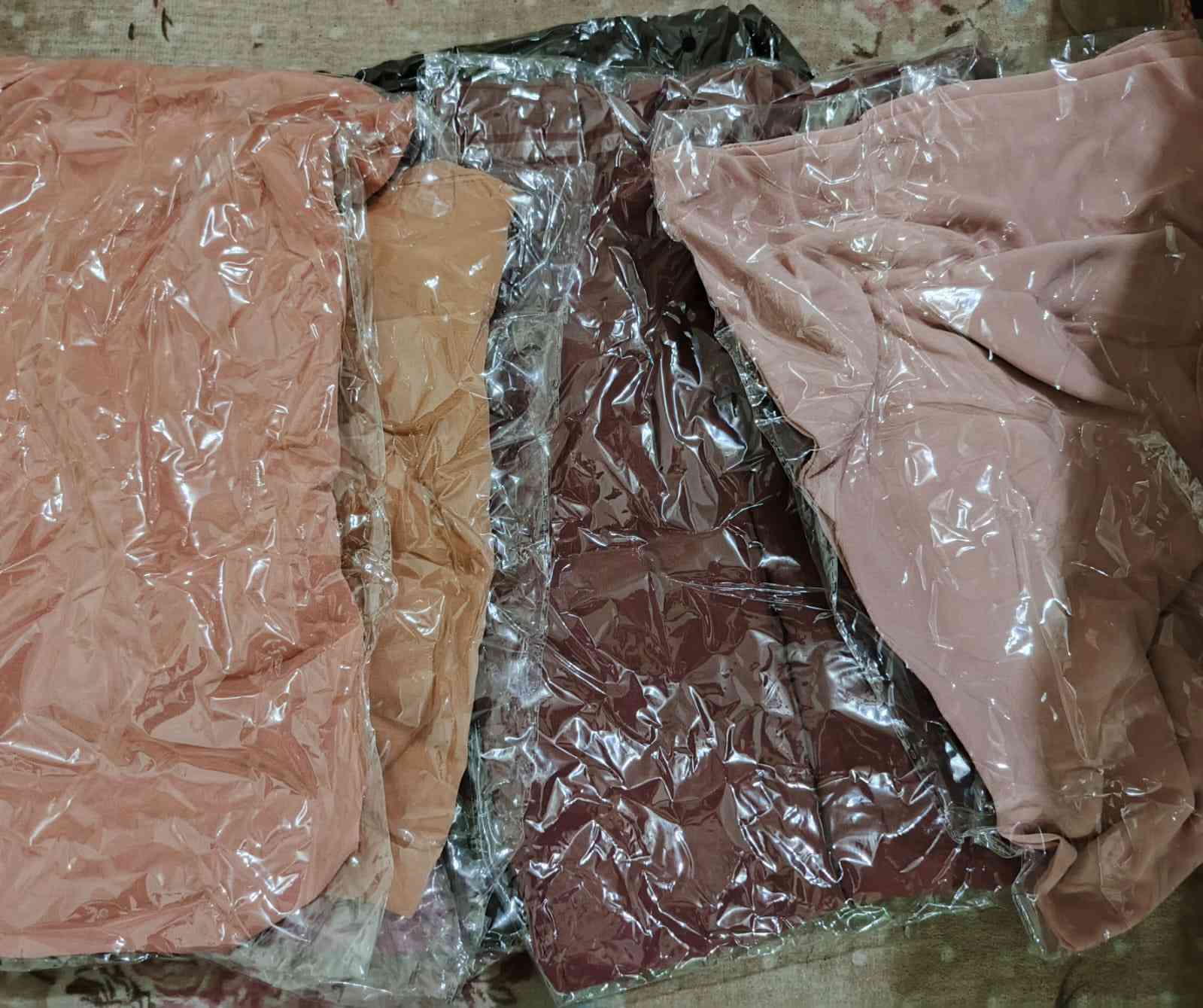 شال نسائي عدد31 قطعه كلهن بـ40 الف الي عنده محل بيج يفيدنه


**إذا كنت صاحب هذا الإعلان وتريد حذفه لأي سبب، رجاءا أرسل رسالة إلى الدعم الفني**