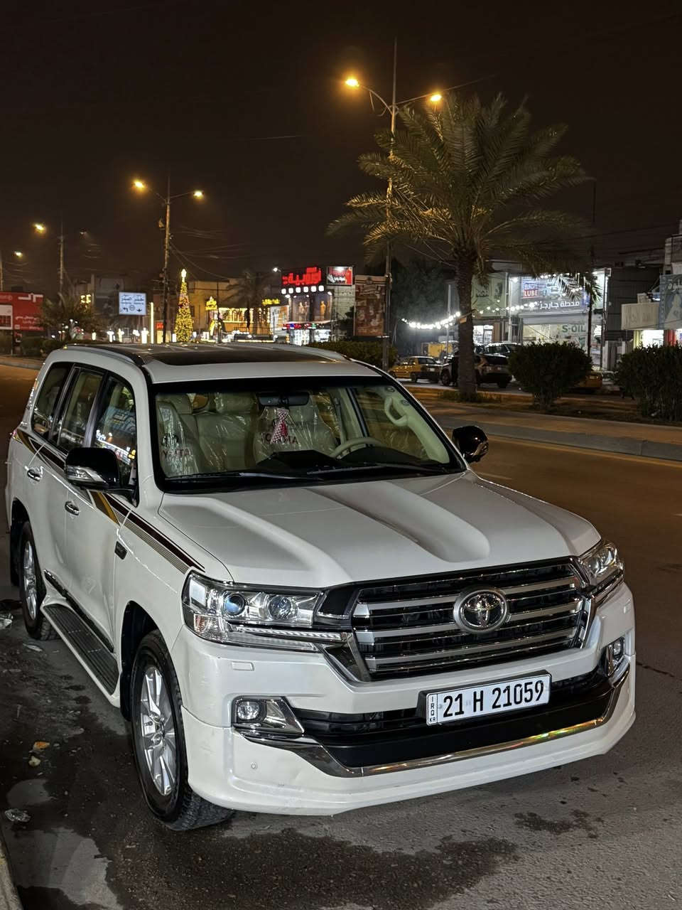 السلام عليكم لاندكروز
GXR
 (8V )4600
3 شاشات 
4 كامرات 
8 ايرباك 
كرسين كهرباء 
دبل ماوس 
اشاير لكزز 
لايت زنون 
ماشيه 97 الف حقيقي 
كراسي جلد 
وباقي موصفات الاندكروز معروفه 
العنوان ساحه مضفر 
الرقم. ***********
السعر اتصل وبخدمتك 
ماعندك رصيد رمشاي واني اخابرك
