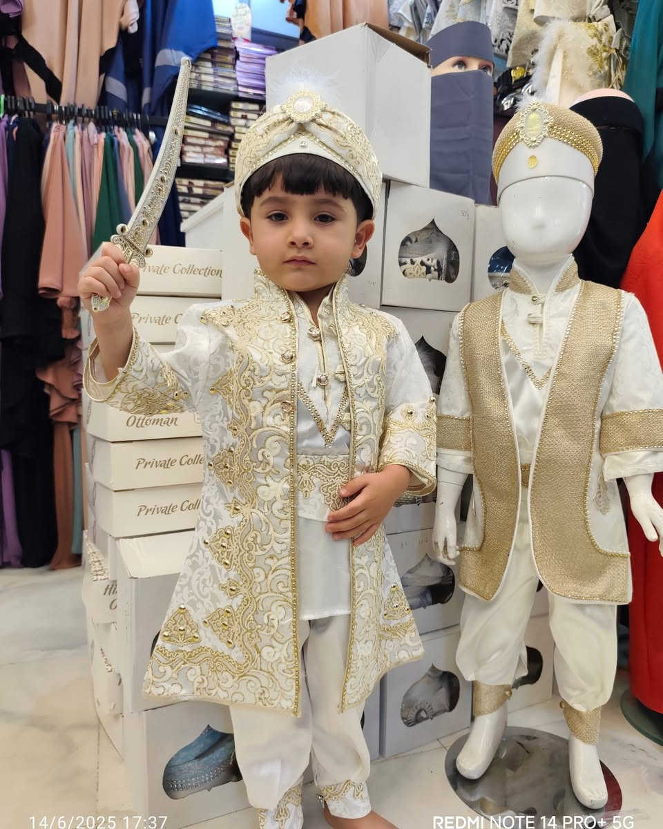 #كركوك #العراق🇮🇶 
زي طهور سلطاني و صول  موديلات جديده 
كل الوان ...قياس 1..2..3..4
5 سنوات
متوفر خدمة توصيل لباب بيتكم
للحجز او استفسار
*********** ع هذا رقم
