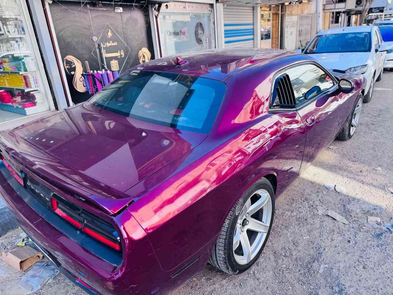 جالنجر 
موديل 2019 
فول الفول 1/1
Gt 3600 
فتحه 
شاشه كبيره 
رادار 
داخل جلد 
كشنات تدفىه تبريد 
ويل 20 نجمه خسفه قويه 
تخم تاير جديد 
جاهزه من كلشي 
وارد امريكي 
حادثه جاملغ وبنيد 
بيه رشات صبغ ابيعه حزام هيه مو حزام 
السعر 155 
مكاني بغداد المنصور 
***********
بي وتساب 
*********** بغداد, العراق
