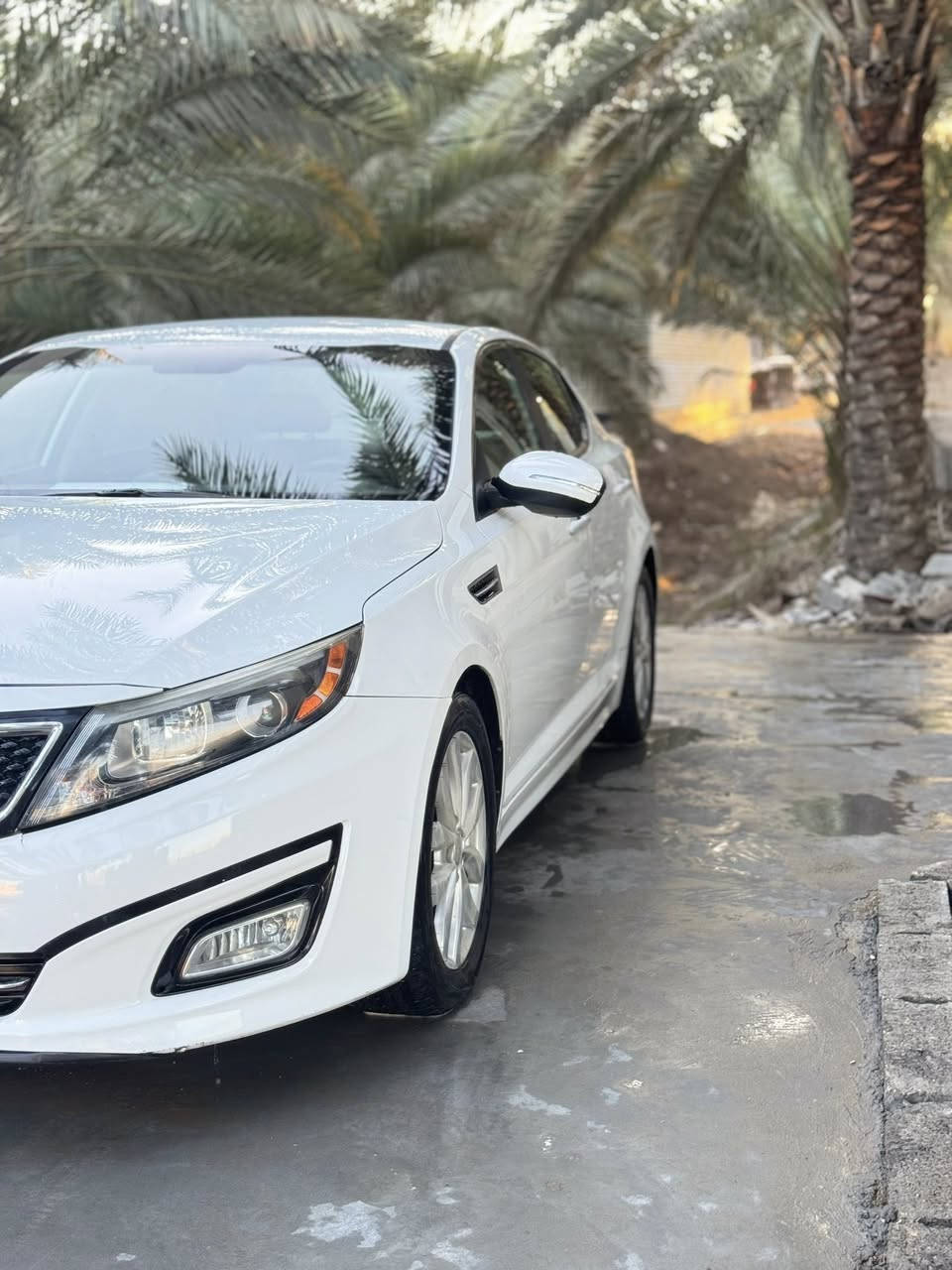 السلام عليكم ورحمة الله وبركاته
للبيع كيا اوبتما موديل 2015 وارد امريكي مكينه2400 سياره ماشيه 55 الف ميل بعده بحاله الوكاله  سياره بيه صبغ فقط مقدمه البنيد بدون دواخل سياره فول مواصفات ماعده البنراما رقم بغداد سياره جاهزه مابيه نقص جديده كلش قطعه حلوه بممشى قليل دواخل لونين جاد تبريد قطعتين تحكات ستيرن بصمه تشغيل لد خلفي امامي سياره جديده السعر 120 وبيه مجال اي مكان سياره كربلاء اي استفسار ‭0771 206 1701‬
