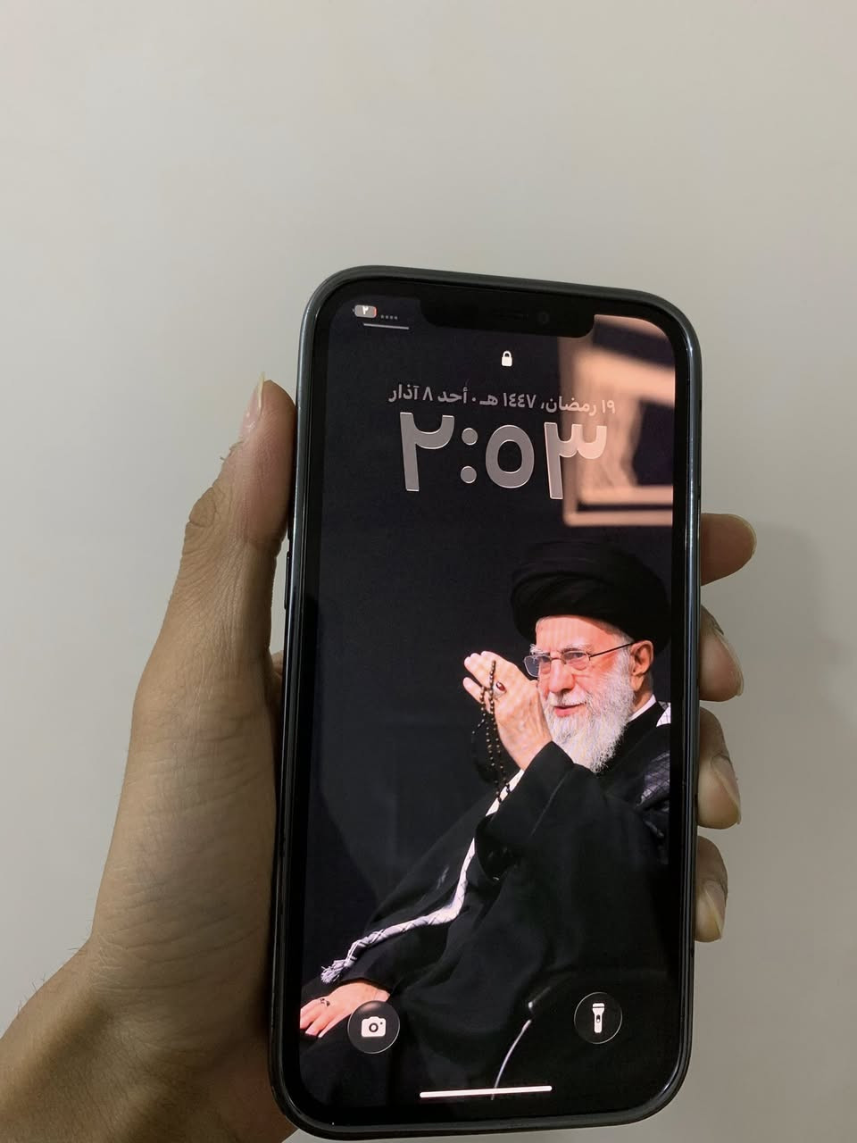 ‼️ تنبيه : اثنين اجهزه اريدهن اثنينهن اراوسهن  بايفون حسب القناعه
الايفون الاول :12 برو ماكس مبدل فقط شاشه وشاشه اصليه درجه اولى وشغاله فيس ايدي افحص وين ما تريد بطاريه ما مبدله 83 بلاد الجهاز بي كسر باضهر وذاكره الجهاز 256 ودبل شريحه 

الايفون الثاني : ايفون اكس ماكس مبدل بطاريه وشاشه والشاشه هم اصليه وبطاريه جديده 100 وذاكرته 256 وشريحه شغاله بي فقط الفيس ايدي واكف 

راسني واتساب شعندك مراوس اراوسهن اثنينهن بايفون حسب القناعه الاستفسار الرقم :***********
