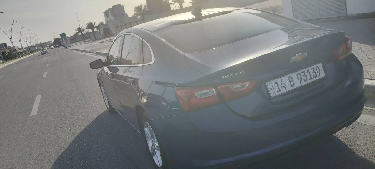 ماليبو 2023 معوقين بصرة رقم انكليزي جديد
المعوق شاب ويسوي وكالة ماعده اي مشكلة
المواصفات LS
شاشة كبيرة 
ابل كار بلي اندرويد اوتو
مكينة 1500 تيربو
كشنات مخمل 
فول تحكم ستيرن 
رادار امامي وخلفي 
نظام تحديد مسار 
السيارة بيها بس بنيد ونفسه مصلح 
السيارة كلها ليبل واحد بدون اي تبديل 
 بيها ايرباك الدركة فقط
والسيارة جاهزه من كلشي وبالعافية على الياخذها
السعر 120 وبيها مجال رقم الهاتف *********** بي واتس اب
