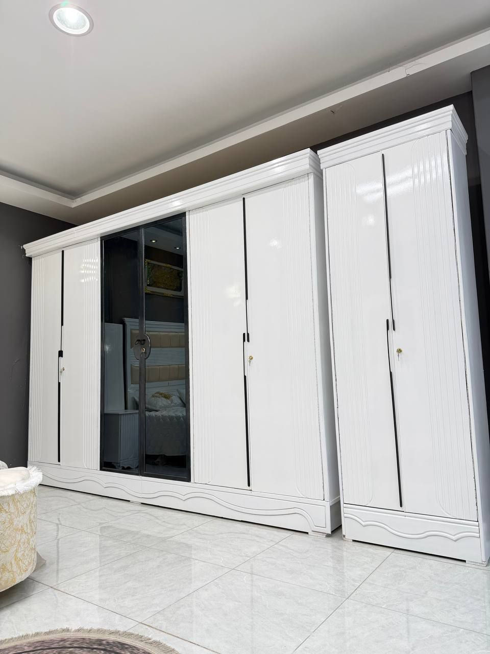 950 الف 😍

غرف نجاره عراقيه 💯💯

تتكون من 8  قطع 

عرض الكنتور 3 و20سم

ارتفاع الكنتور 2 و20سم

السرير بلوك ٦ ارجل

طول السرير 200 سم 

عرض السرير 160 سم 

الضهر براغي

 

الشازلون 50 الف


**إذا كنت صاحب هذا الإعلان وتريد حذفه لأي سبب، رجاءا أرسل رسالة إلى الدعم الفني**