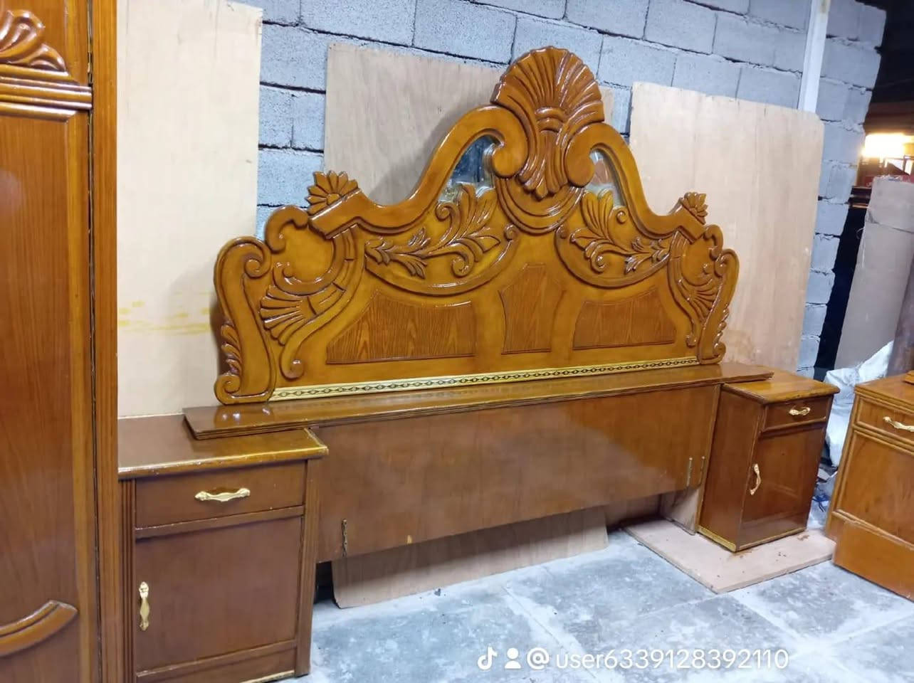 السعر ٣٥٠ الف بدون كروة


**إذا كنت صاحب هذا الإعلان وتريد حذفه لأي سبب، رجاءا أرسل رسالة إلى الدعم الفني**