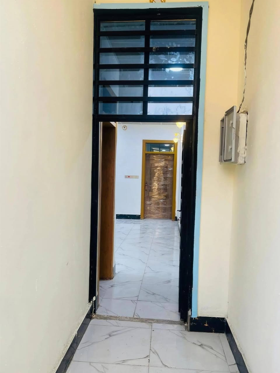 عرض بلاش 😱 بيت 🏠للبيع المساحه 100 متر طابو زراعي سند 25 اقرار محكمه🔱 مشمول بلطويب السعر 29 مليون💵💵 وبي مجال عمود 317 يحتوي البيت على
📌غرفه
📌صاله
📌مطبح
📌استقبال
📌حمامات خارجيه وداخليه
متوفر جميع الخدمات ماء كهرباء تبليط انترنيت ضوئي اناره ليليه
للاستفسار ***********
#ملاحضه_يوجد_واتساب 📩📩
