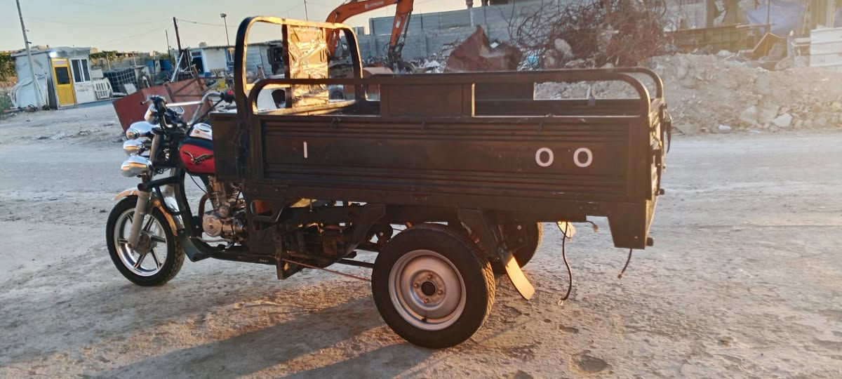 سلام عليكم ستوته صقر موديل 2023سبع أوراق بلال سوته كامله تخم تاير جوبلس كهربائيات سلف كامله كبل للشارع ماذب عليهه ربع دينار سعرهه 1900وبيهه مجال ستوته مال جناي مكاني بغداد مدينة الصدر قطاع 48نهايت شارع لفلاح رقمي ***********وبي واتساب
