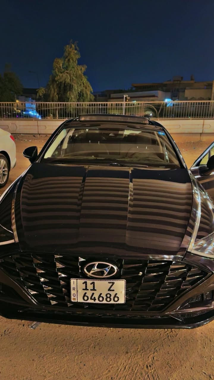 سوناتا موديل 2023
مواصفات فول ماعدا الكشن مخمل 
ضرر جاملغات ثنين خلفيه 
٣ بوب مبدل  وا مصبوغ ماعدا باب سايق سليم 
البجم كبس 
جاملغ الامامي جهت الصدر  طخه بسيطا صارت بي هنا وبدلته 
سياره بأسمي 
السعر ١٣٩ ومجال بسيط 
رقم : ***********
