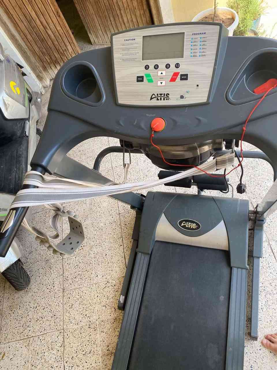 جهاز جيري مال ركض نظيف حيل سعرو200 .عنوان اليرموك


**إذا كنت صاحب هذا الإعلان وتريد حذفه لأي سبب، رجاءا أرسل رسالة إلى الدعم الفني**