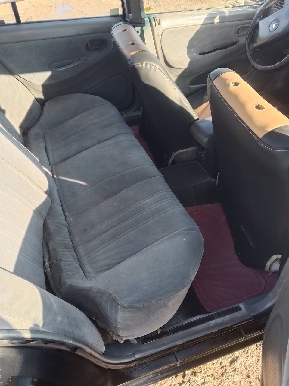 السلام عليكم للبيع برنس ٩٦ فراشه رقم بغداد بأسمي هزه جديده قبل شهر السياره جاهزه كير  محرك مفتوح مو مسكر كير عادي باتري تخم تاير صدر جديد السعر ٢٧ مكان السياره بابل قضاء جبله للعلم السياره جارده عوزها صبغ للاستفسار ***********
