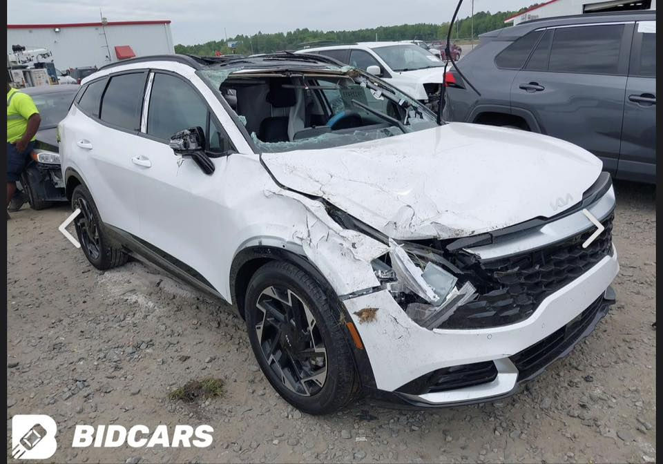 السلام عليكم سبورتج ٢٠٢٣ واريد امريكي فول مواصفات sx prestige ضرر موضح بالصوررقم بغداد بسمي ماشية ٢٧ ميل عارضهة١٦٨ وبيهة مجال ***********
