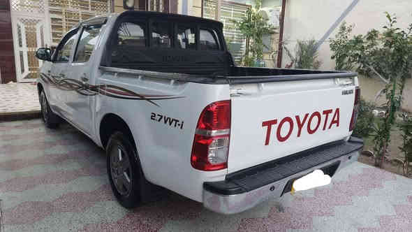 سلام عليكم للبيع بيكم تيوتا موديل 2015 رقم ديالى الماني مشروع وطني سنويه مجدده تحويل مباشر كير اوتماتيك شاصي ١٩ كويتي السياره مكفولة كفاله عامه عده بيه بارد مكانين وموضح بل سونار داخل المنشور كير مكينه ما مفتوحه صدر امامي وخلفي جديد تخم تاير جديد تبريد ثلج دوشمه جديده داخل ماروني ارضيه جلد تحكم استيرن اشاير بل مري لايت زنون سياره جديده ومال جناي السعر 223 و بيه مجال للشراي قليل رقم الهاتف 
***********
***********
