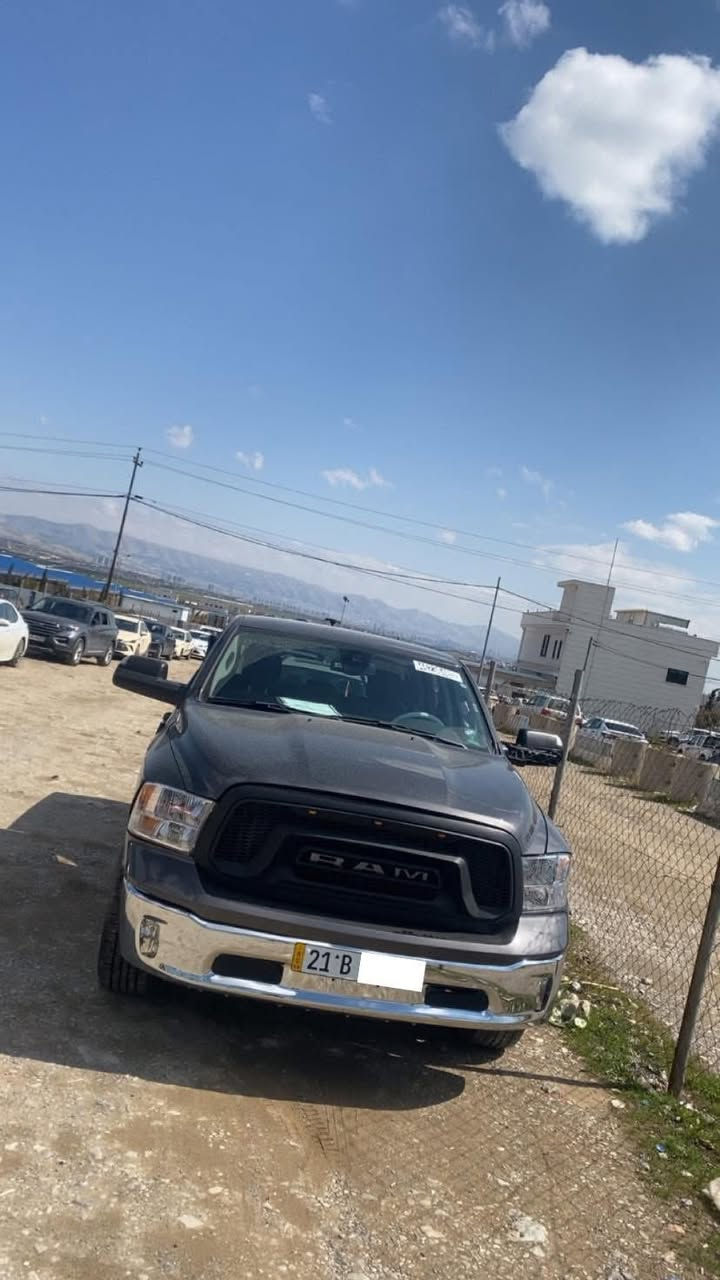 للبيع او مراوس
دوج رام 2023 باب طويل بدي طويل محرك ٨ هيمي تو ويل 

سياره جاهزه من كلشي وجديده ماشيه ١٣ اخت الزيرو 

الضرر تبديل جاملغ و بنيد و بيها ٣ قطع كلير امريكا 

رقم سليمانيه ب اسمي سنويه وهزه كله جديد تحويل ثاني يوم

سعر ٢٢٥


**إذا كنت صاحب هذا الإعلان وتريد حذفه لأي سبب، رجاءا أرسل رسالة إلى الدعم الفني**