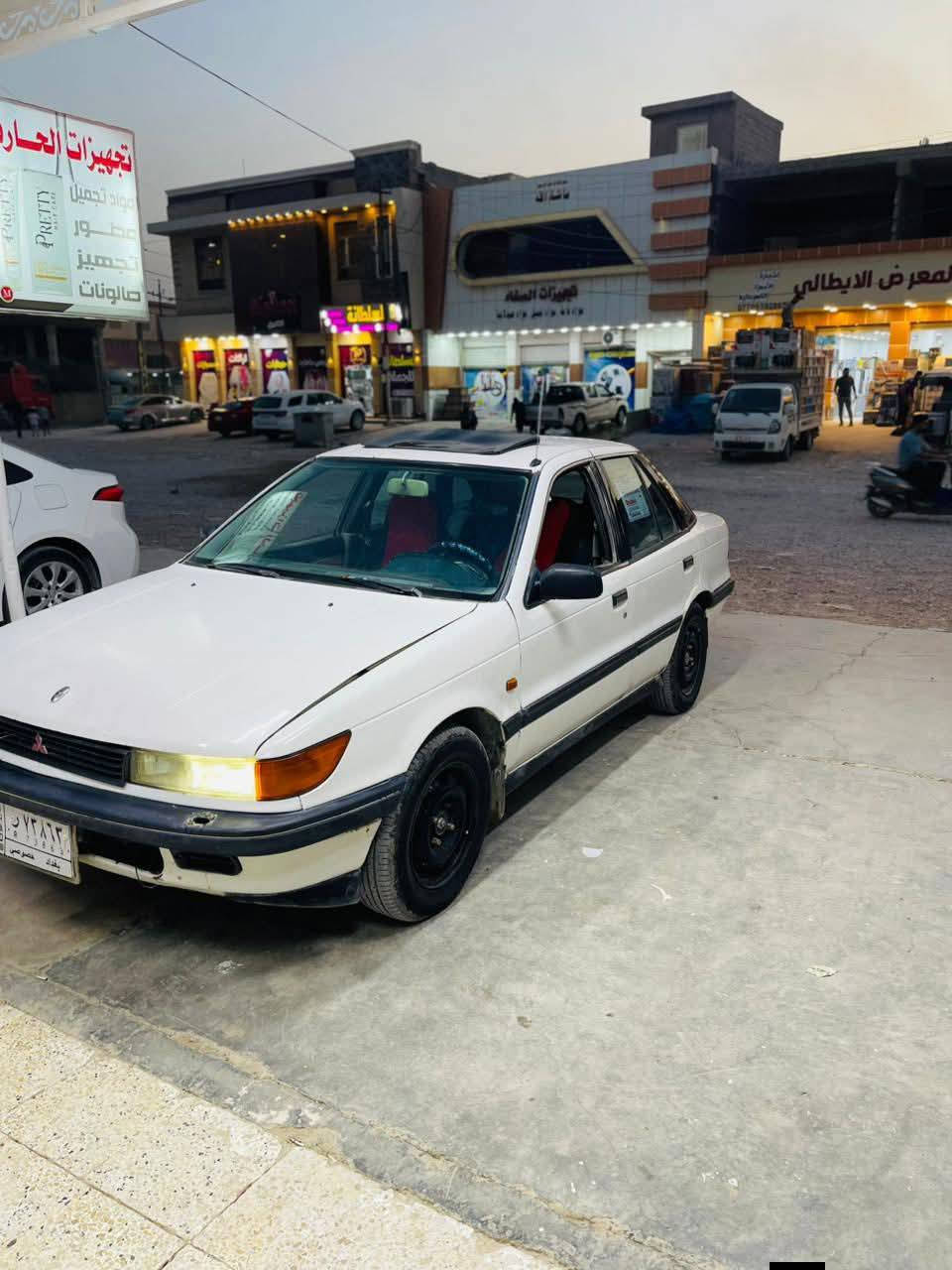 سلام عليكم لانسر ميسبوشي مديل 90
رقم بغداد سنويه ال 28 تحويل ثاني يوم السياره مطخوخا دعميه بس وبدلت دعميه ومزدات كله جديد شركه رجعت سياره حلوه ونضيفه محرك كير شرط تخم تاير تخم ويل كهرباء كله شغاله كير عادي سيارة بلاديه .  تبريد شغال بس عايزه فريز      خياس بس جملغات سياره سعرها 33 وبيها مجال ال رقم *********** مكاني مجمع الدور صلاح الدين
