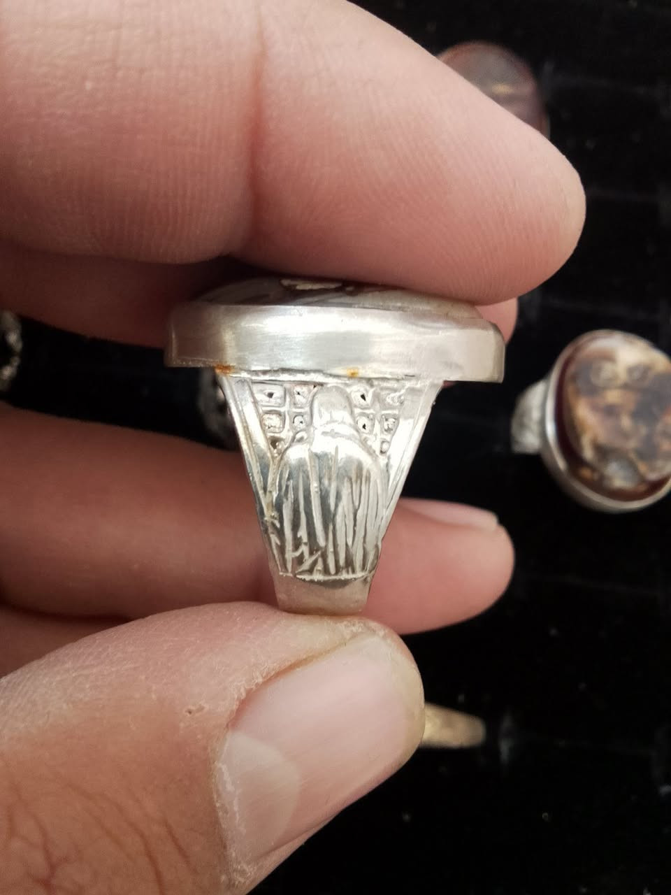 من نوادر السليماني القديم جوكر عام مفول ٤٠ الف مع التوصيل للحجز خاص واني خادم لغالين


**إذا كنت صاحب هذا الإعلان وتريد حذفه لأي سبب، رجاءا أرسل رسالة إلى الدعم الفني**