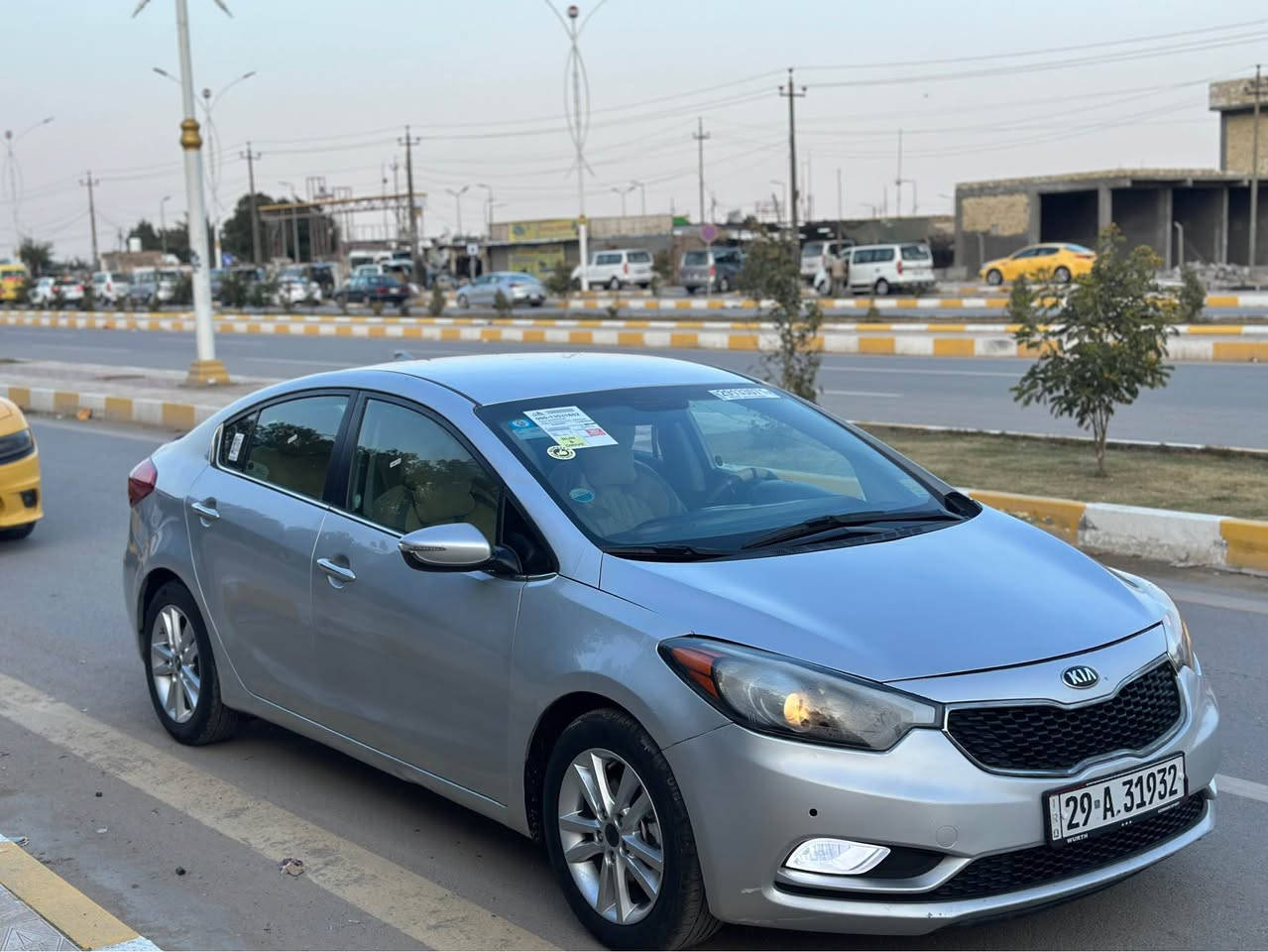 السلام عليكم 
فورتي ٢٠١٥ بسمي تحويل مباشر هزه وسنويه جدد وارد امريكي بيه جاملغ مبدل وبنيد صبغ وبيه رشات صبغ بالهلال علئ الباب  سياره جاهزه ومحرك ٢٠٠٠ شاشه كامرا ويل كب امريات شفط بلاجكتورات تحكم ايكو مانع انزلاق السعر ١٠٣ وبيه مجال بسيط الشراي مكاني ناصريه الاتصال ***********////*********** ناصرية, ذي قار
