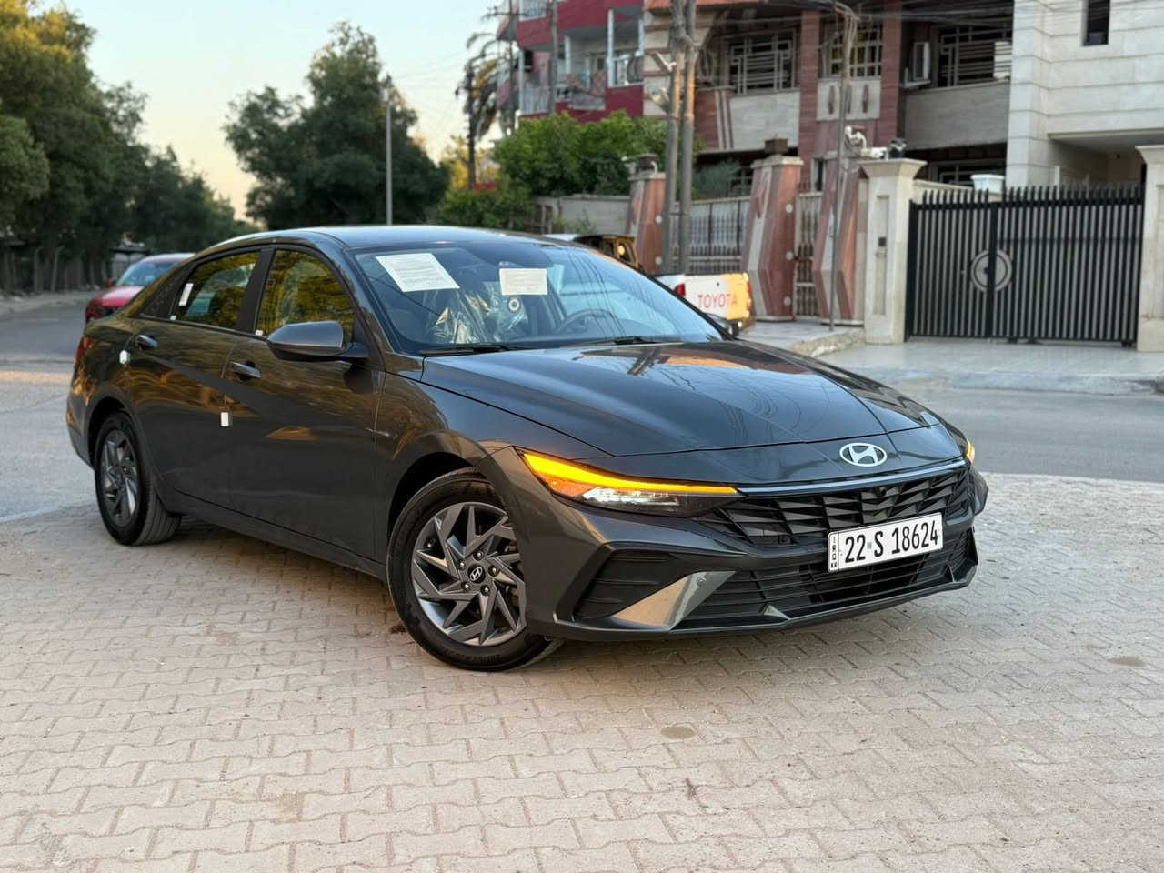 رمضان كريم 🌙 ‭ ‭ ‭***********
هونداي النترا SEL 2024 – الشكل الجديد

وارد أمريكي 🇺🇸 لون رصاصي ( نفطي )🩶

🚗 الضرر: سطحي جاملغ وربع بنيد 

❌ بدون دواخل لغد شاصي بدنه براكيت كله بلاد

❌ بدون إيرباك (جميع الايرباكات سليمه)

✔️ راديترات تبريد غاز كله بلادي

✔️ فقط هذا الحادث باقي السياره كفاله

   

🔍 البيع على الفحص بأي مكان يعجبك

📄 رقم أربيل جديد

📆 هزة جديدة سنوية لحد 2030

📝 وكالة أو تحويل موجود

⸻

🔥 المواصفات:

              • بصمة تشغيل + تشغيل عن بعد⚡️

             • جنطه ذكية تفتح عن الاقتراب 🚶🏻‍♂️

 • محرك 2000 DOHC دوش

 • رادارات 360° ❗️

(أمامي / خلفي / جانبي نقطة عمياء ⚠️)

 • تحديد مسار + سياقة شبه ذاتية

 • توقف ذاتي عند الاقتراب🚫

 • لايت زينون 3 عدسات + Led 

 • كامره خلفيه 

 •    شاشة لمس متصله مع عداد دجتال 

        إلكتروني متغير

             تدعم نظام Android Auto +Car play 

     اناره داخليه محيطيه متعددة الالوان🌈

 • 

 • تحكم ستيرن +كروز مثبت سرعه

 • 3 وضعيات قيادة (Smart / Sport / Normal)

 • داخل رصاصي 

‏ • Auto Hold + إطفاء ذاتي

 • منافذ USB / AUX / 12V

‏ • ABS + مانع انزلاق

 • 

 • حساس إطارات

 • ويل كب كروم

⸻

✅ السيارة نظيفة وجاهزة وما بيها أي نقص

ولا مصرف للبيع.او مراوس 

شراي اتصل ‭ ‭***********
