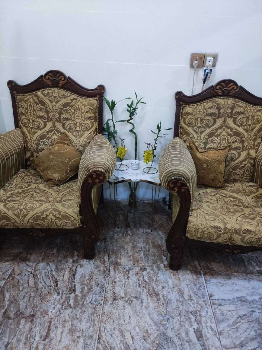 قنفات كلش نظيفات اي عيب مابيهن 2اكبار و2اصغار السعر 150 الشراي يخابر*********** كركوك, العراق
