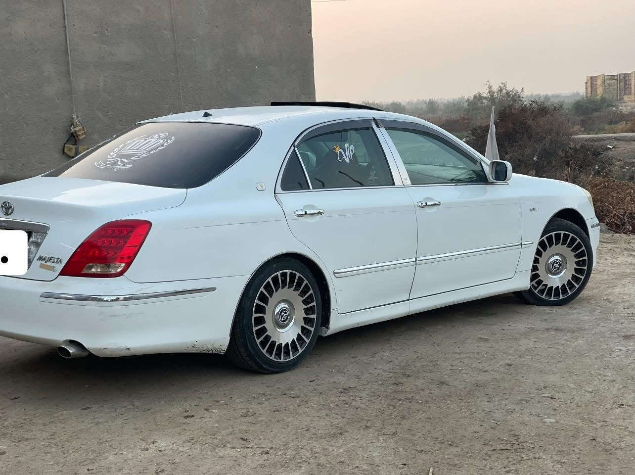 ماجسته 2007 فول واحد على واحد في اي في
خمس دكم سياره متومه ارقام وسنويه على شاصي نكليزي سليمانيه اصلي 
مكينه 8سلند كير حداديه تبريد كل جديد ويل 18 ماي باخ
سياره مانقصه برغي 
كصه جنطه 
مكاني ناصريه سوق الشيوخ السعر 55 ورقه وبيه مجال بصيط حك الجيه 
***********
