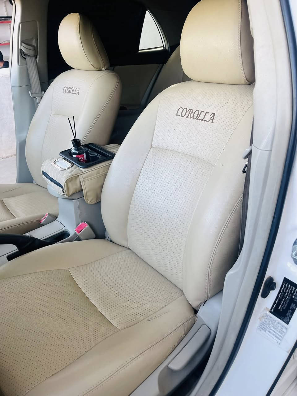 كروله 
موديل 2013
رقم اربيل جديد + سنويه جديد
كير اتو 
محرك 18 ما مفتوح 
بدون صبغ 
السعر 150 وبيه مجال قليل 
مكان السياره اربيل ناحية الكوير


**إذا كنت صاحب هذا الإعلان وتريد حذفه لأي سبب، رجاءا أرسل رسالة إلى الدعم الفني**