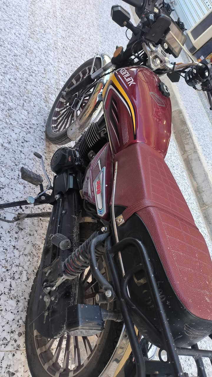 سيفان 25 محرك ضاغط وزنجيل المرغوب السعر 800 وبي مجال *********** المكان تكريت
