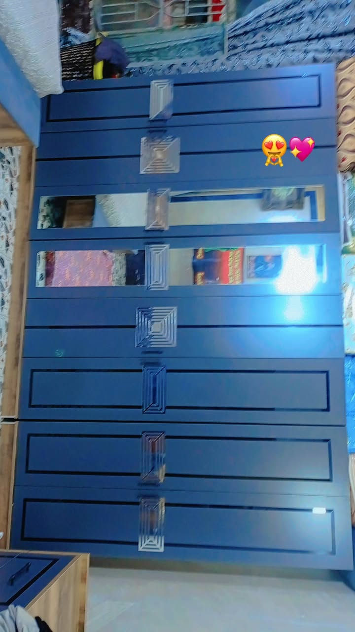 سلام عليكم غرفه متكونه من9قطع ب400 مابيه ضرر فقط محتاجه صومايه الجربايه نضافته شوفه عينكم الشراي يراسل  العنوان بغداد يوسيفيه


**إذا كنت صاحب هذا الإعلان وتريد حذفه لأي سبب، رجاءا أرسل رسالة إلى الدعم الفني**