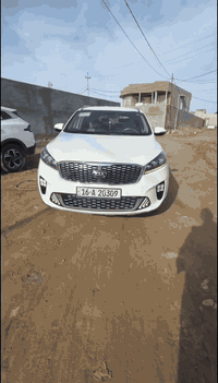 كيا سورنتو ٢٠٢٠ ماشيه ٤٥ الف حقيقي اخت الزيرو مكفوله عدا بارد بالباب ا...