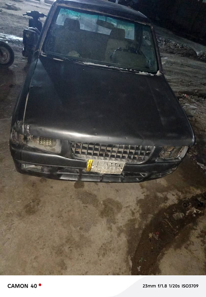 سلام عليكم حبايب كلبي بيكم تك البيع سياره خير من الله مكينه وكير لا تنقيص ولا تبخير سياره توني صبغته عام عوزه ترتيبات موديل 95 اسم السياره شيفروليت  سنويه 20/27/10/2 تخم تاير ويل جدد سياره مكفوله من ضربه القويه  مكاني ناصريه شطره رقم الهاتف *********** السعر ب11ورقه وبيه مجال حك الجيه
