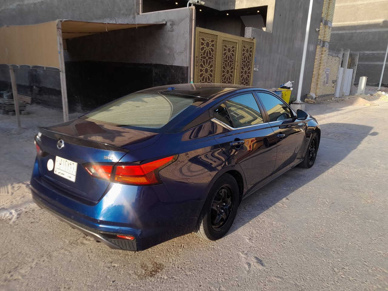 نيسان التيما ٢٠٢١ للبيع
بغداد معوقين بعدله ٦ اشهر وتصير حره
الحادث موجود صوره 
بيه تبديل بنيد ودعاميه  الباقي كله بلادي 
ماشيه ١٧٥ الف
بيه بارد بالقماره وبارد باب عكس السايق وبارد بالداير الخلفي 
محرك كير مامفتوح
الحداديه ٧٥%
***********
١١٠$
