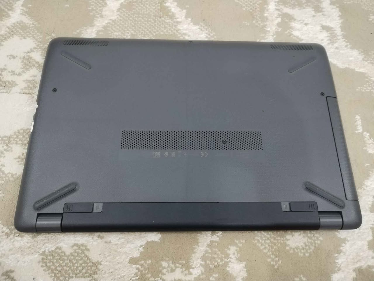 حاسبة مستعملة للبيع نظيفة وما مستعملة هواي.
المواصفات:

الموديل: HP 250 G6 Notebook PC
المعالج: Intel Core i3-7020U بسرعة 2.30 GHz
الذاكرة العشوائية (الرام): 4GB RAM
سعة التخزين (الهارد): 1TB HDD
كرت الشاشة: داخلي Intel HD Graphics 620
نظام التشغيل: Windows 10 Pro 64-bit
الهيكل الخارجي: نظيف لا يحتوي على خدوش.
حالة البطارية: تدوم 3 ساعات تقريبًا. 
الملحقات: الشاحن الأصلي للجهاز.

السعر: 250 الف دينار كربلاء, العراق


**إذا كنت صاحب هذا الإعلان وتريد حذفه لأي سبب، رجاءا أرسل رسالة إلى الدعم الفني**