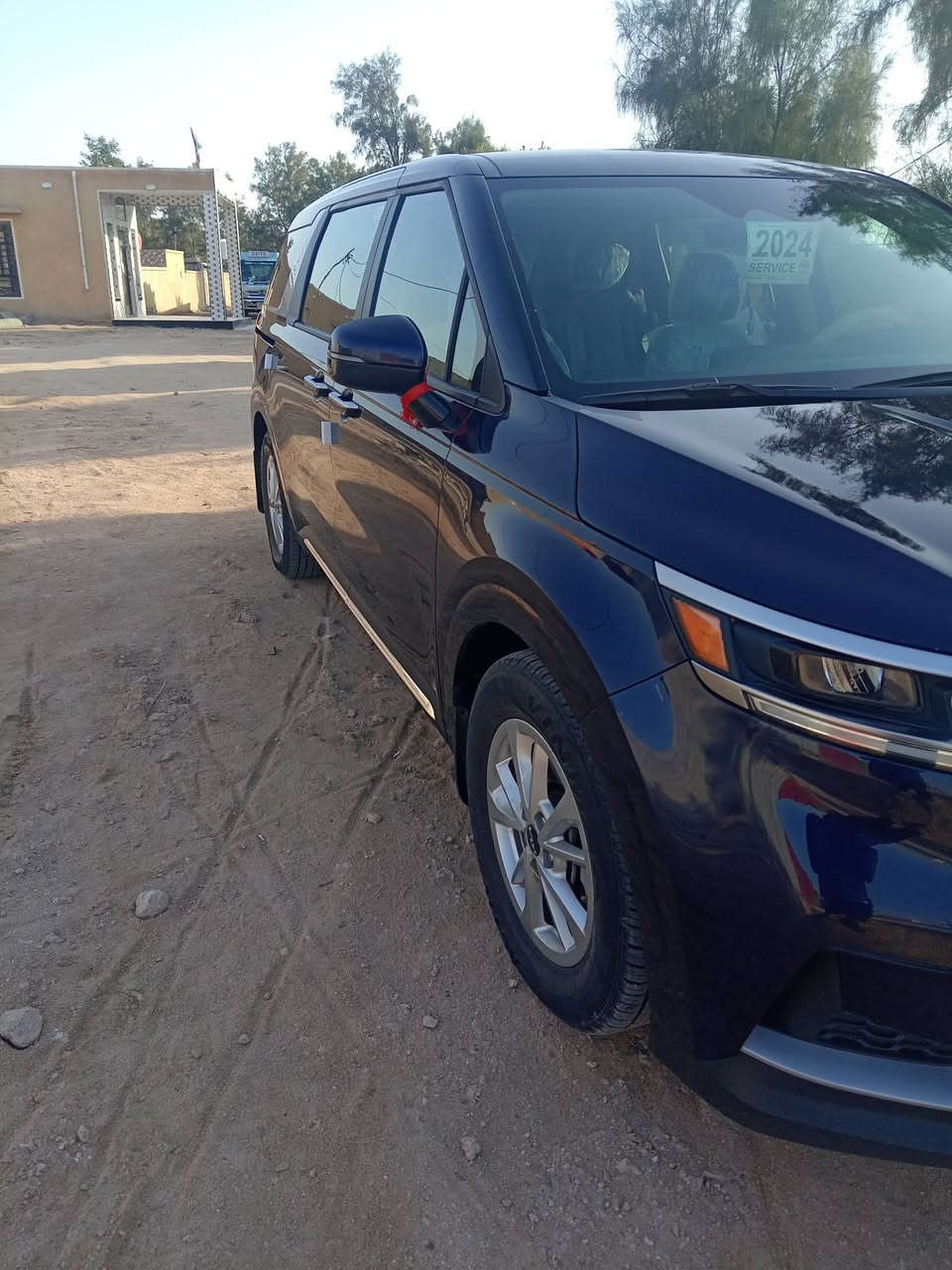 السلام عليكم 
مكلف بنشر 
للبيع كيا كرنفال مديل 2024 رقم اربيل اجره السياره  بصمه  تشغيل عن بعد رادار امامي خلفي حساسات كشنات تبريد تدفئه سايد بريك كهرباء بوب كهرباء 
السياره بيه قطعتين صبغ فقط مكفوله من الفتح وتبديل عده قطعتين  بجم كبس شركه 

السياره بدون خط 
مكان السياره السماوه الرميثى 

الرقم ***********
