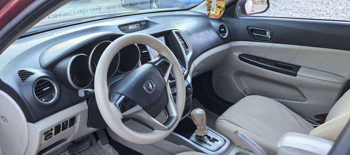 جانكان ٢٠١٤ دوو پارچەی سبوخە فوول فوولە سلایدە 6 وەرەقەی غرامەی لەسەرە گێرومەکینەی بەشەرت شوێن هەولێر سعری 59 وەرەقە
*********** أربيل, العراق
