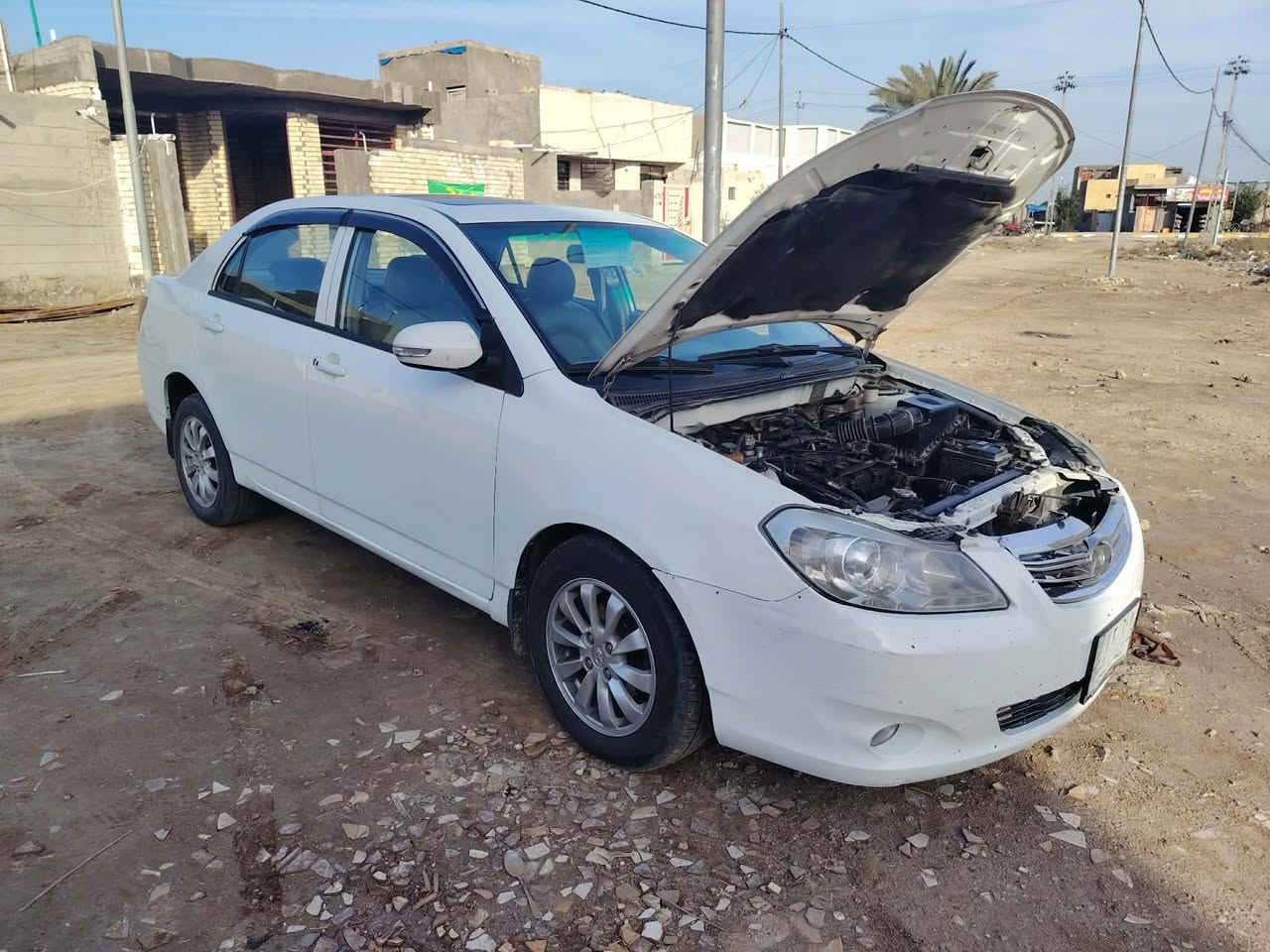 بي واي دي موديل 15 كفاله عامه للبيع سعرها ٦٠ وبيها مجال المكان واسط الصويره باقي التفاصيل ***********
