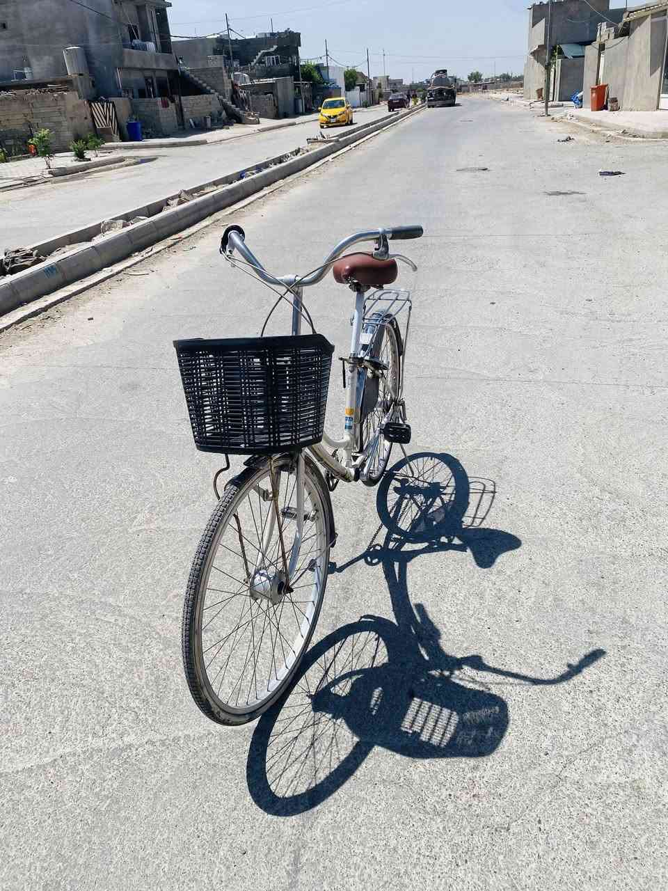سلام عليكم باسكيل ياباني للبيع نضيف لووك  تواير جدد كير شغل مابيه اي عيب للاستفسار اتصل *********** او وتساب ***********
