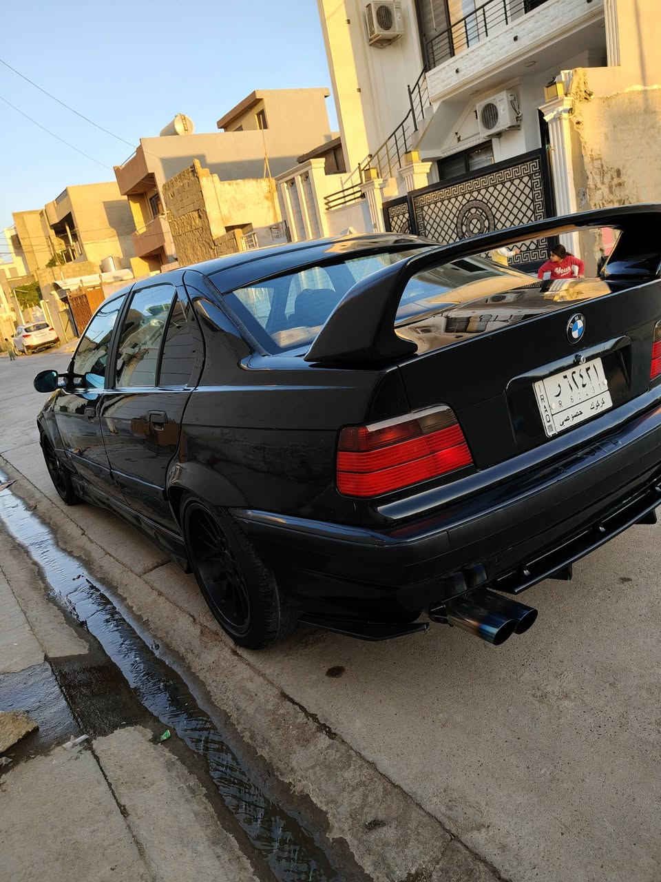 Bmw e36 للبيع
موديل 91 رقم كركوك  شرط التحويل
سنوية 2027 بيهة بطاقة بنزين
محرك 28 كبس ( بيهة خيط بغار )
بيهة جاملغ كدام طرف السائق 
دشبول ايرباك 
سلايت
بيهة تبريد بس ميشتغل (اغراضة كلة موجود)
سستم سماعة 
هاندبريك رياضي 
ويل نيو بي بي اس 
(بيهة نواقص قليل)
مكاني كركوك
سعرة 39 و بيهة مجال 
*********** 📞
